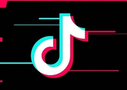 《抖音短视频发布时间报告》，找准时间事半功倍封面